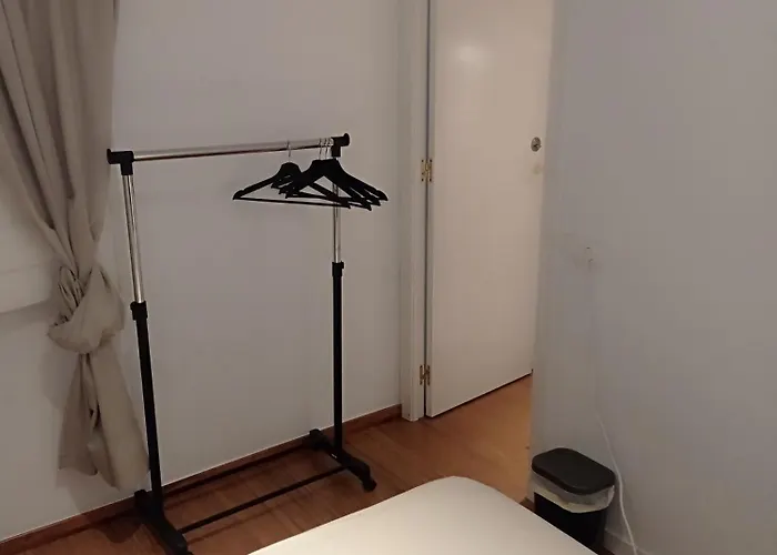 Double & Single Center Aparthotel
